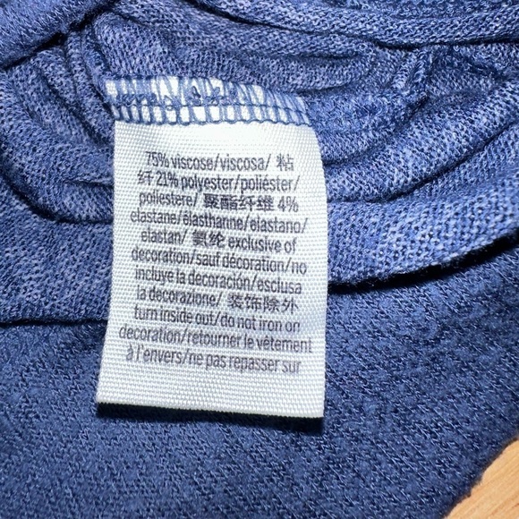 PINK by Victoria’s Secret ‘Love Pink’ Blue Soft & Thin Crew Neck - Size M - Picture 6 of 11